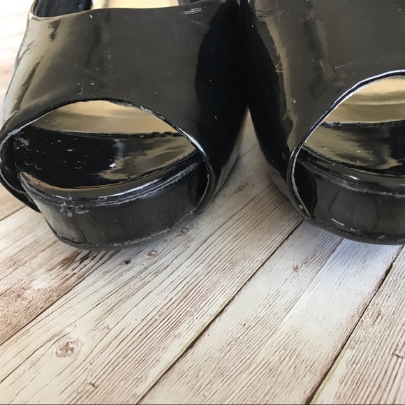 Steve Madden Black Patent Peep Toe Platform Sz 10 - Picture 5 of 8